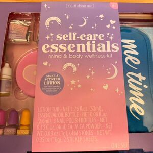 Self-Care Essentials Kit – Nail Polish & Lotion Beauty Gift Set